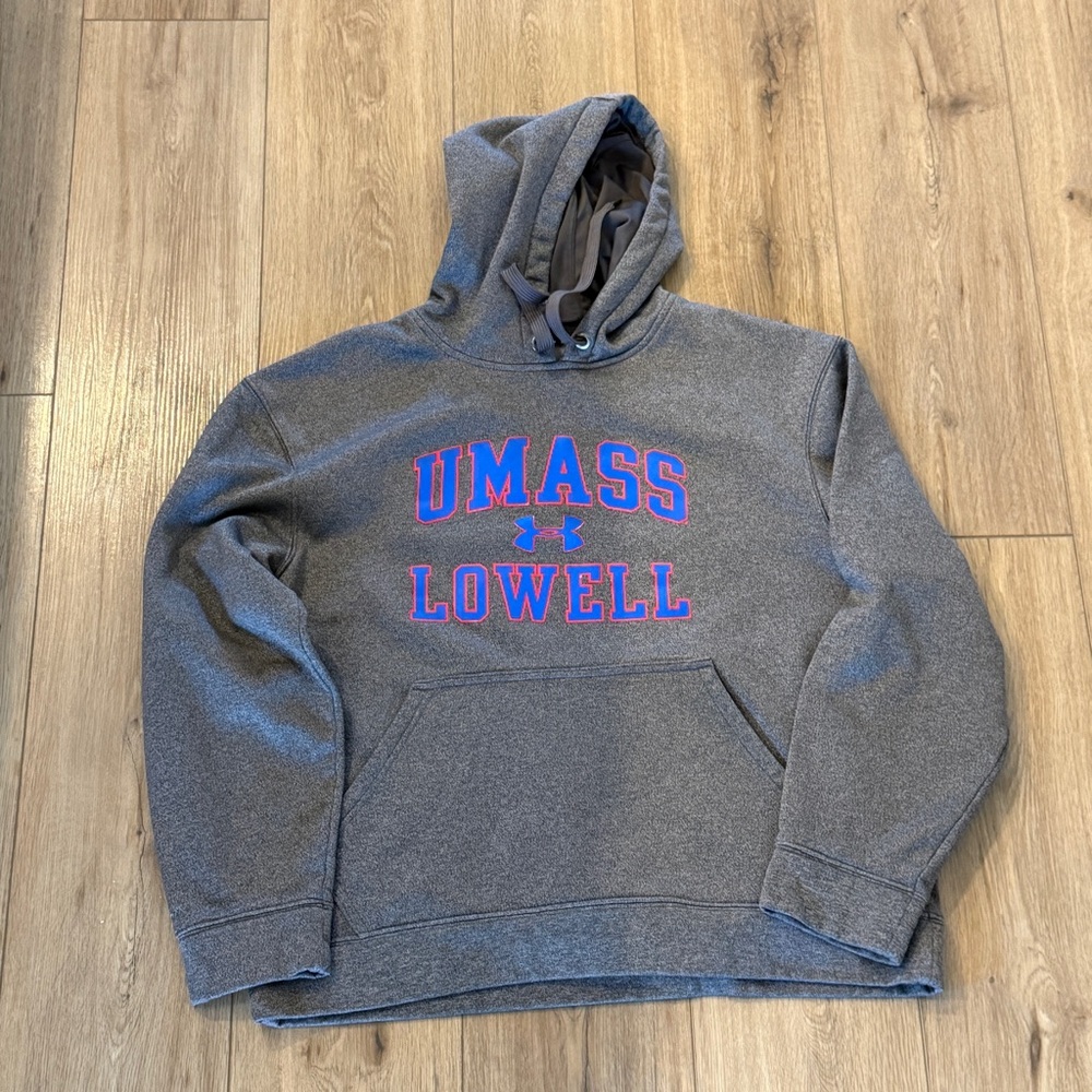 Under Armour UMASS Lowell Hoodie Mens MD Gray Loose Sweatshirt